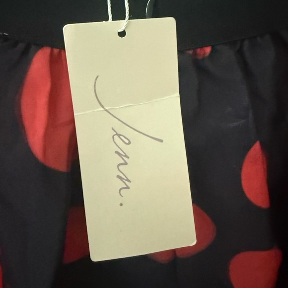 Black and Red Polka Dot Skirt - Picture 4 of 6